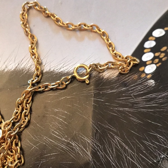 Disney Minnie Pendant/Necklace. NWOT. - Picture 6 of 12